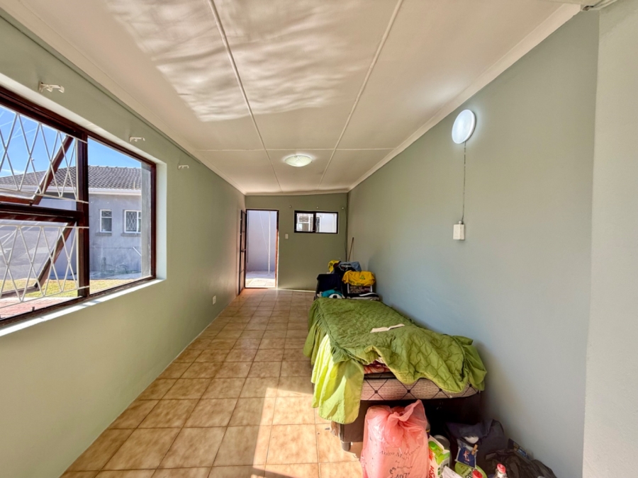 3 Bedroom Property for Sale in Kabega Park Eastern Cape